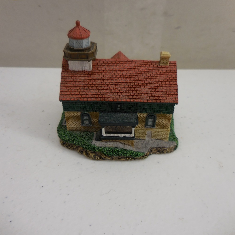 Harbour Lights Michigan City Indiana This Little Light of Mine Figurine 2001 212